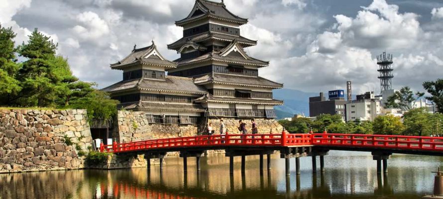 Hirajiro Castle - Matsumoto